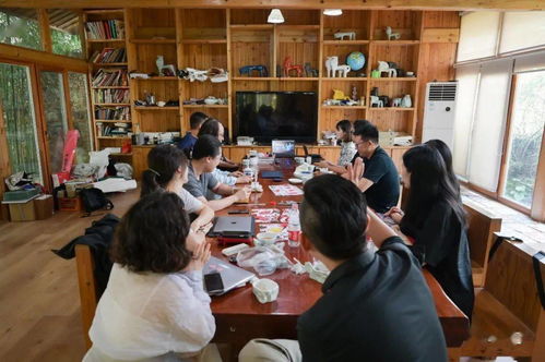 恒源祥集團舉辦小型文化藝術與生活樣式設計創作研學會，探索品牌新敘事